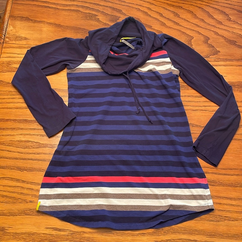 Long sleeve tunic